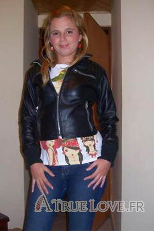 104712 - Nayibeth Âge: 23 - Colombie