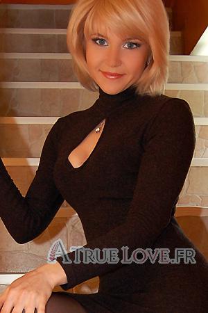 106883 - Elena Âge: 29 - Ukraine