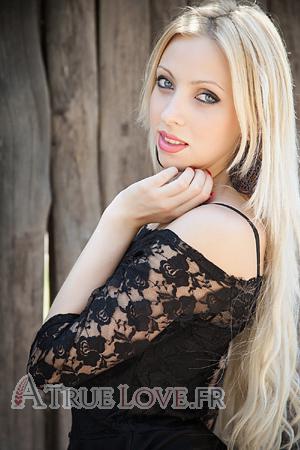 141013 - Kate Âge: 21 - Ukraine