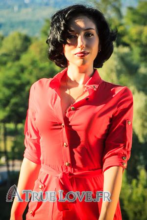 142283 - Safie Âge: 28 - Ukraine