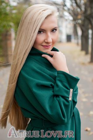 160980 - Alena Âge: 23 - Ukraine