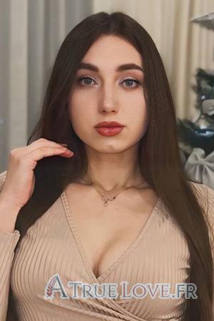 225598 - Nataliia &Acirc;ge: 26 - Ukraine