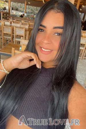 226398 - Yislaine &Acirc;ge: 34 - Colombie