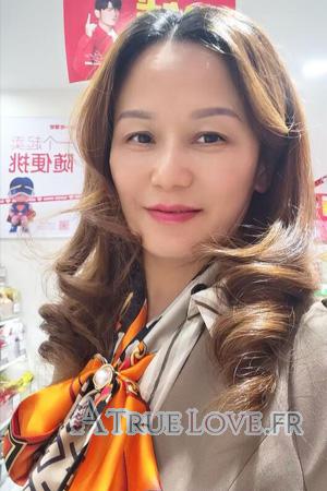 Ladies of Chine