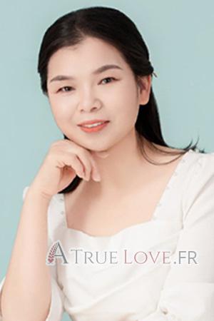 Ladies of Chine