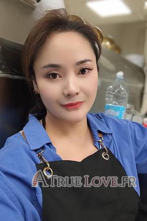 Ladies of Chine