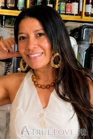 228314 - Rosana &Acirc;ge: 44 - Colombie