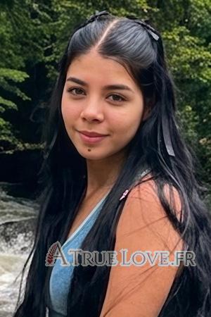 228483 - Valentina &Acirc;ge: 27 - Colombie