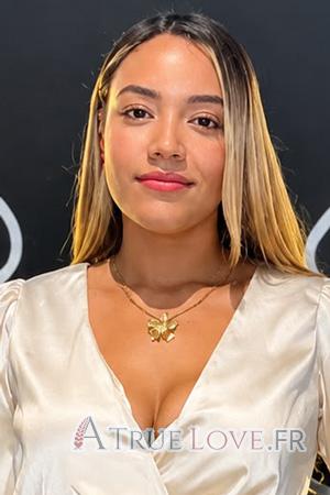 228623 - Andrea &Acirc;ge: 27 - Colombie