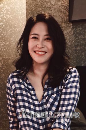 Chine women
