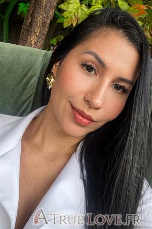 228877 - Lizeth &Acirc;ge: 34 - Colombie