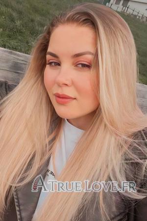 228948 - Yuliia &Acirc;ge: 38 - Ukraine
