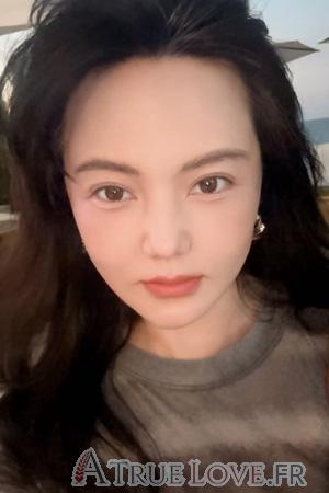 Ladies of Chine