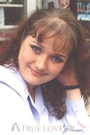 52053 - Nataly Âge: 27 - Russie