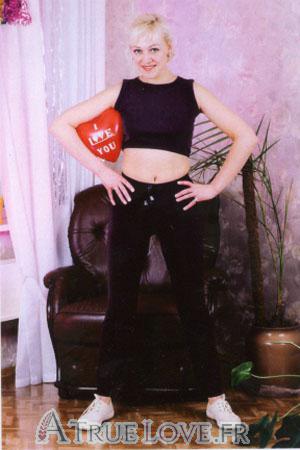 52996 - Anna Âge: 42 - Russie