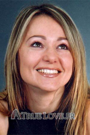 53615 - Natalia Âge: 35 - Ukraine