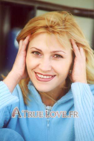 54510 - Elena Âge: 43 - Russie