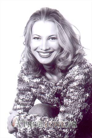 55046 - Violetta &Acirc;ge: 35 - Russie