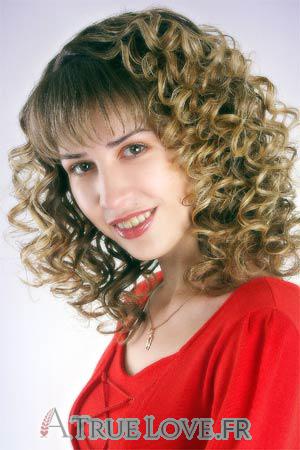 55512 - Ekaterina Âge: 25 - Ukraine