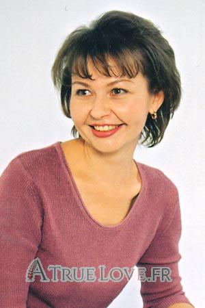 55669 - Elena Âge: 45 - Russie