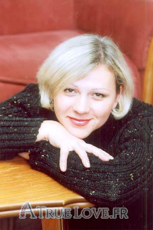 55853 - Anna Âge: 39 - Russie