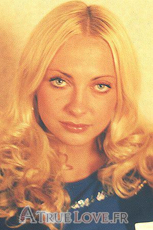 56196 - Anna Âge: 26 - Russie