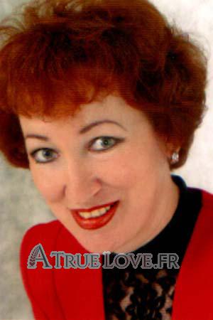 57285 - Svetlana Âge: 41 - Russie