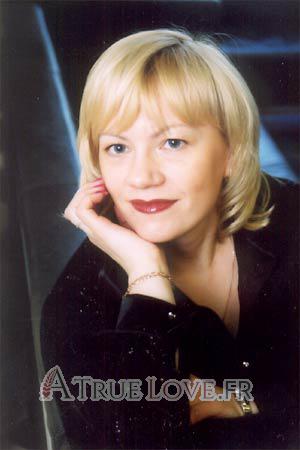 58937 - Svetlana Âge: 34 - Russie