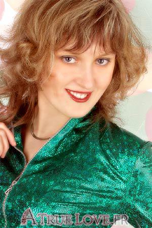 60819 - Elena Âge: 33 - Ukraine