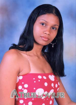 61706 - Nayibe Âge: 26 - Colombie