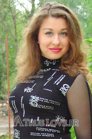 63157 - Larisa Âge: 25 - Ukraine