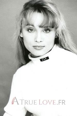 64054 - Anna Âge: 30 - Russie