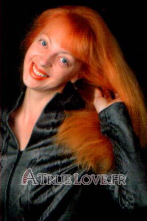 65716 - Elena Âge: 44 - Russie