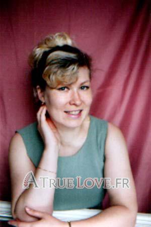 66856 - Irina Âge: 37 - Russie