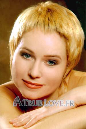 69030 - Oksana Âge: 39 - Russie