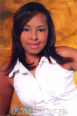 70489 - Rosa Âge: 32 - Colombie