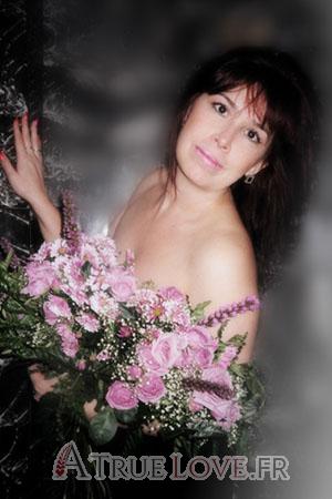 72229 - Anna Âge: 47 - Russie