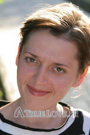 72529 - Natalie Âge: 31 - Ukraine