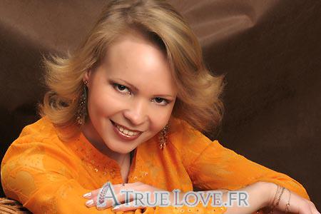 74715 - Irina Âge: 25 - Russie