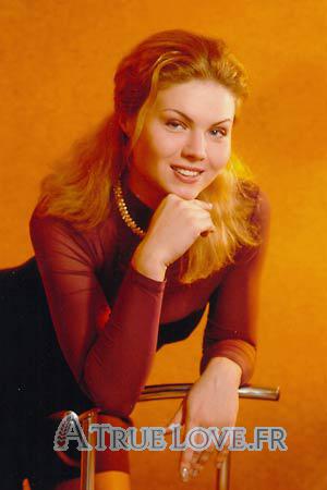 76112 - Renata Âge: 28 - Russie