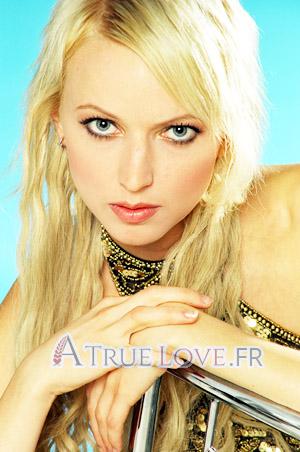 77894 - Leila Âge: 29 - Russie