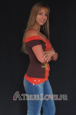 79835 - Sandra &Acirc;ge: 26 - Colombie