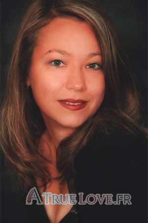 80202 - Elena Âge: 33 - Russie