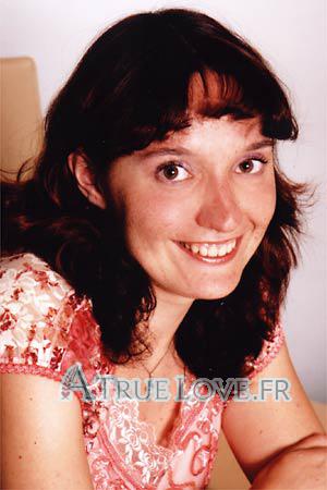 81855 - Ekaterina Âge: 29 - Russie